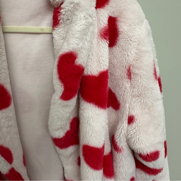 VICTORIA'S SECRET
Faux Fur Robe size XS - Picture 7 of 7